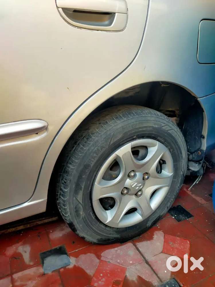 Hyundai Accent 2004 Petrol 83700 Km Driven