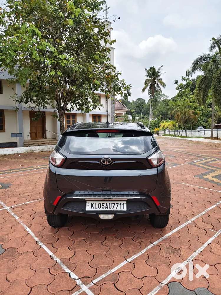 Tata Nexon Xma 1.2  2019 Automatic
