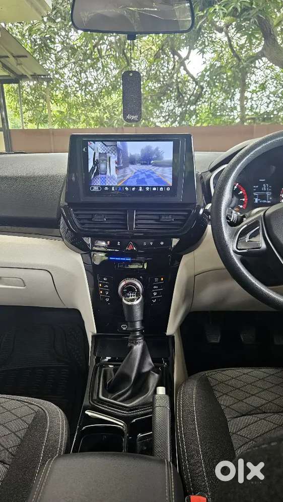 Mahindra Xuv 3xo 2025 Petrol Manual