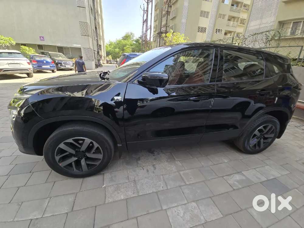 2023 Tata Harrier Xza+o  2.0 Litre Red Dark Edition 33000 Driven