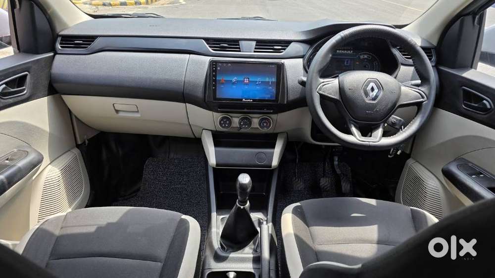 Renault Triber, 2023, Petrol