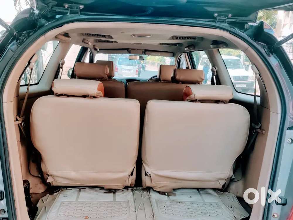 Toyota Innova Diesel Manual Car