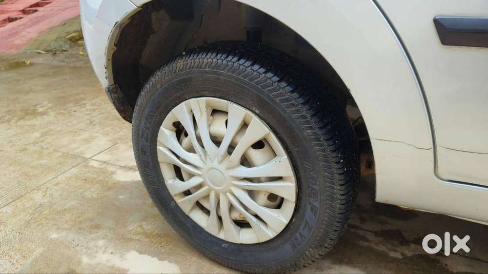 Tata Indica Vista Terra Safire 2011