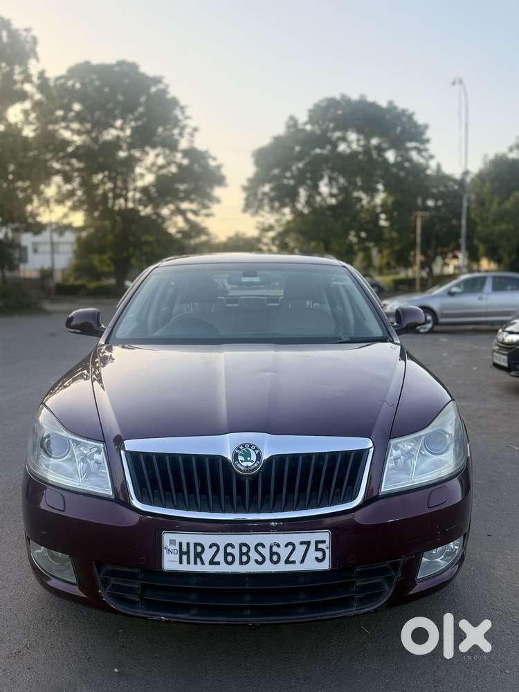 Skoda Laura L And K At, 2012, Diesel