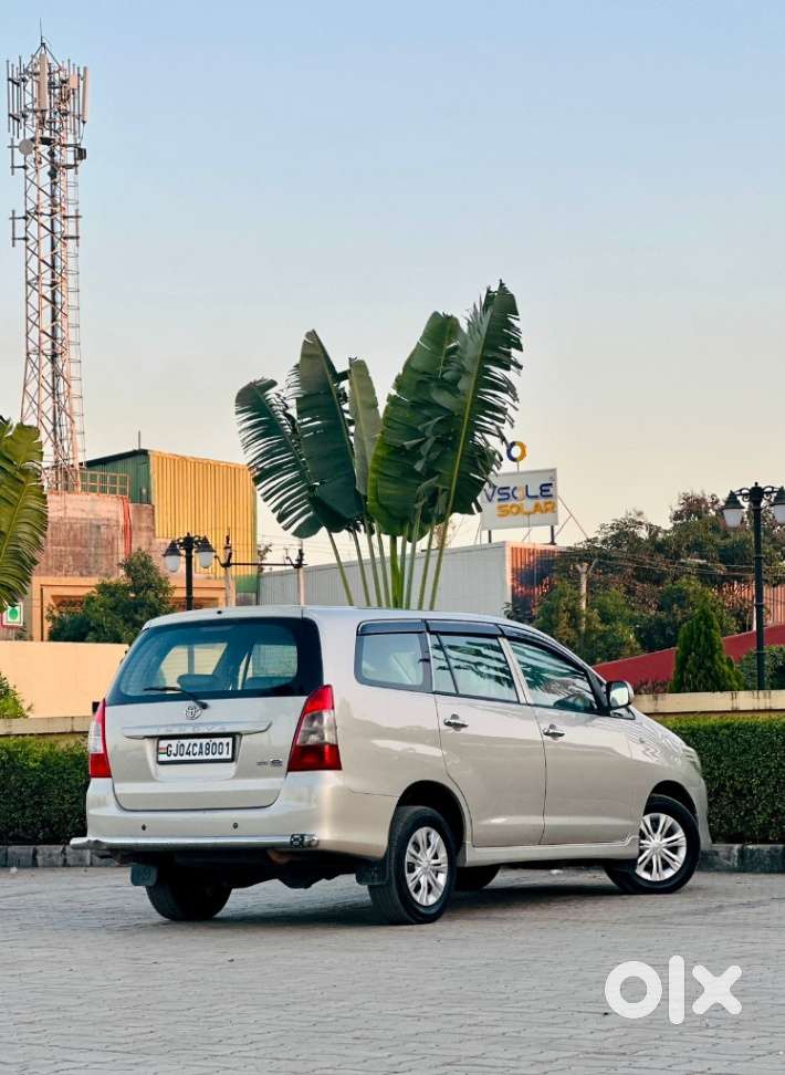 Toyota Innova 2.5 G (diesel) 8 Seater, 2013, Diesel