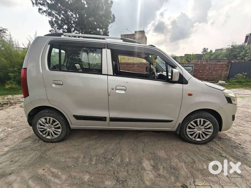 Maruti Suzuki Wagon R Vxi 1.2, 2013, Petrol