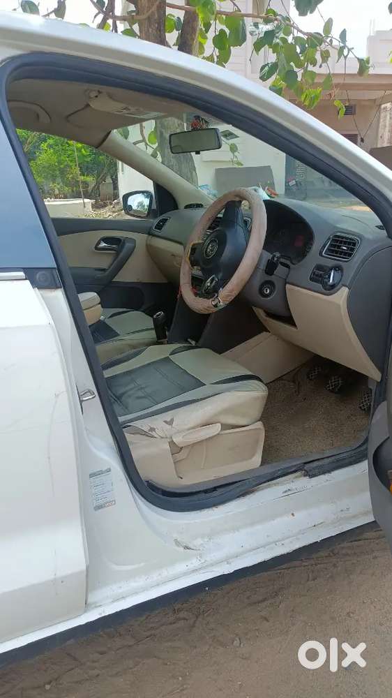 Volkswagen Vento Diesel 2011 Second