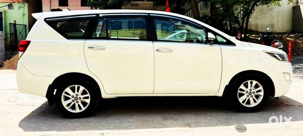 Toyota Innova Crysta, 2018