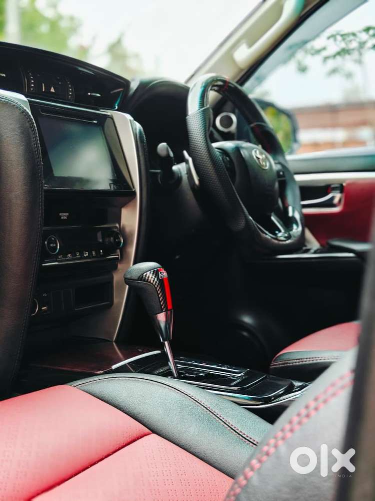 Toyota Fortuner 3.0 4x2 Automatic, 2018, Diesel