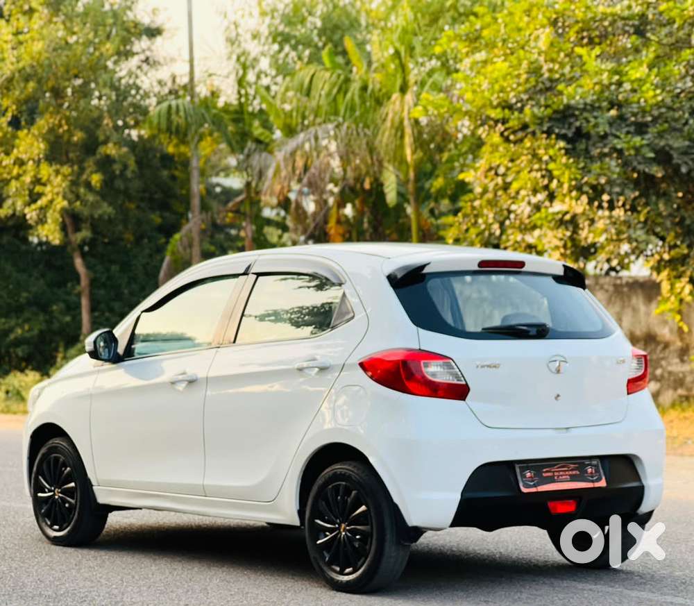 Tata Tiago 1.2 Revotron Xza, 2019, Petrol