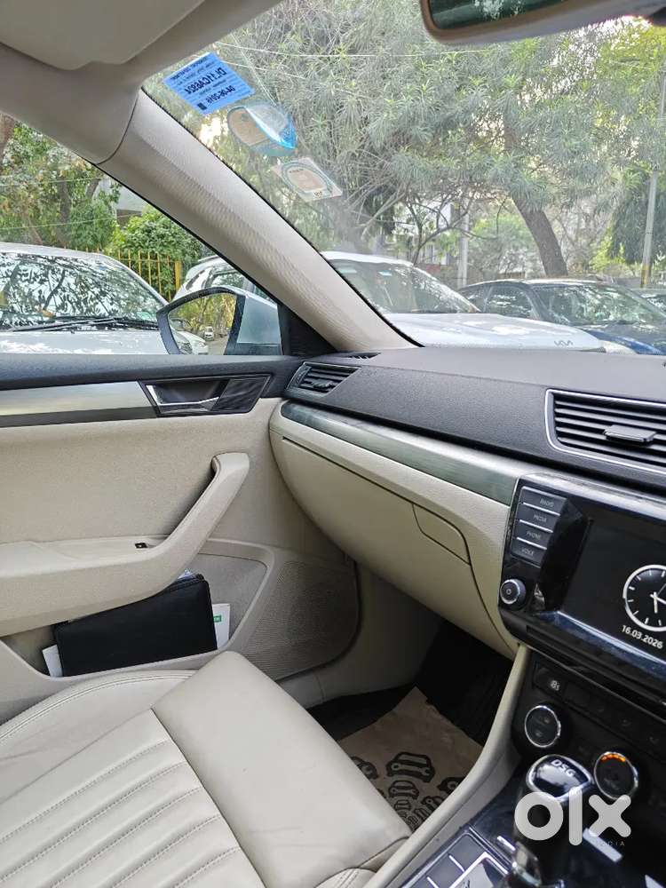 Skoda Superb Style Tsi 2016 Automatic  30321 Kms