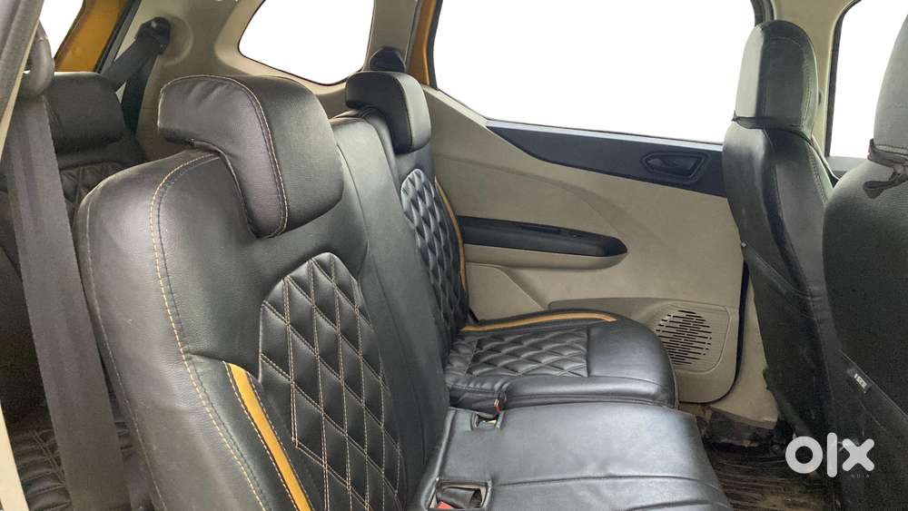 Renault Triber Rxt, 2020, Petrol