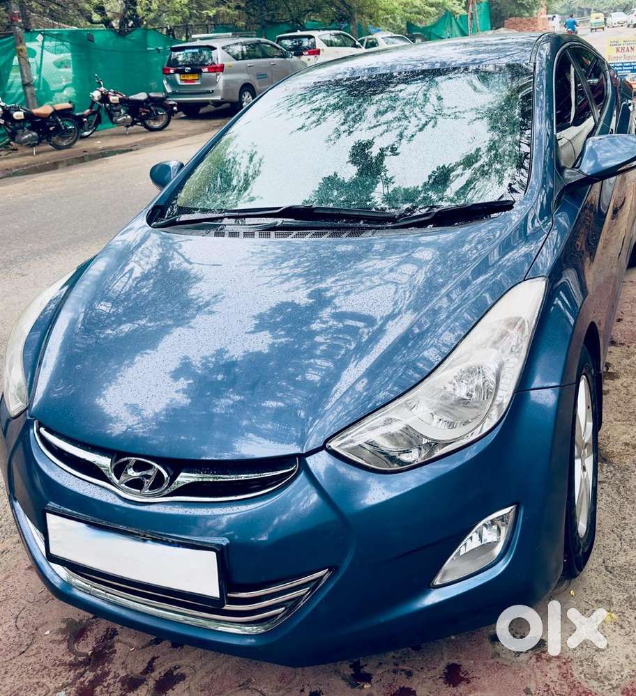 Hyundai New Elantra 2013 Petrol 65000 Km Driven