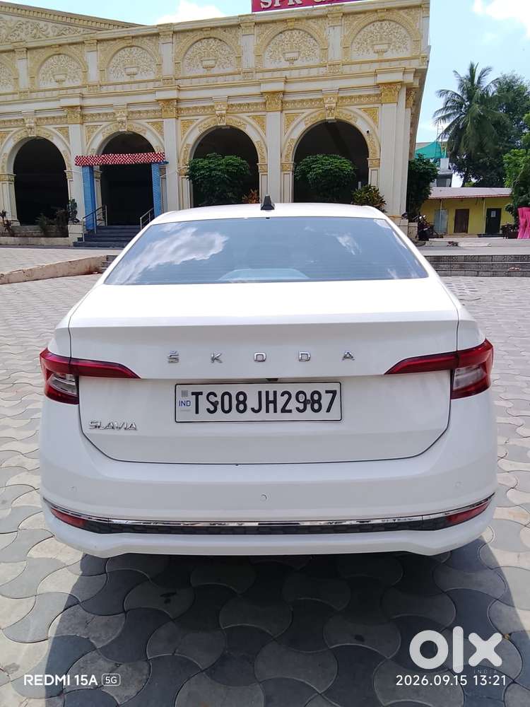 Skoda Slavia 1.0 Tsi Style, 2022, Petrol