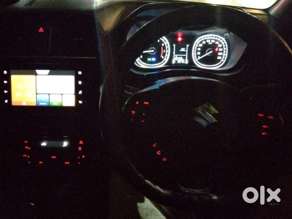 Maruti Suzuki Brezza Zxi 2022 Petrol 18600 Km Driven