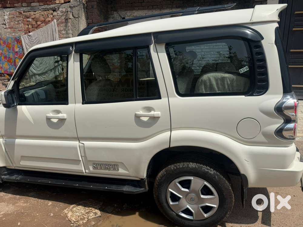 Mahindra Scorpio S6plus 2018 Diesel 105000 Km Driven