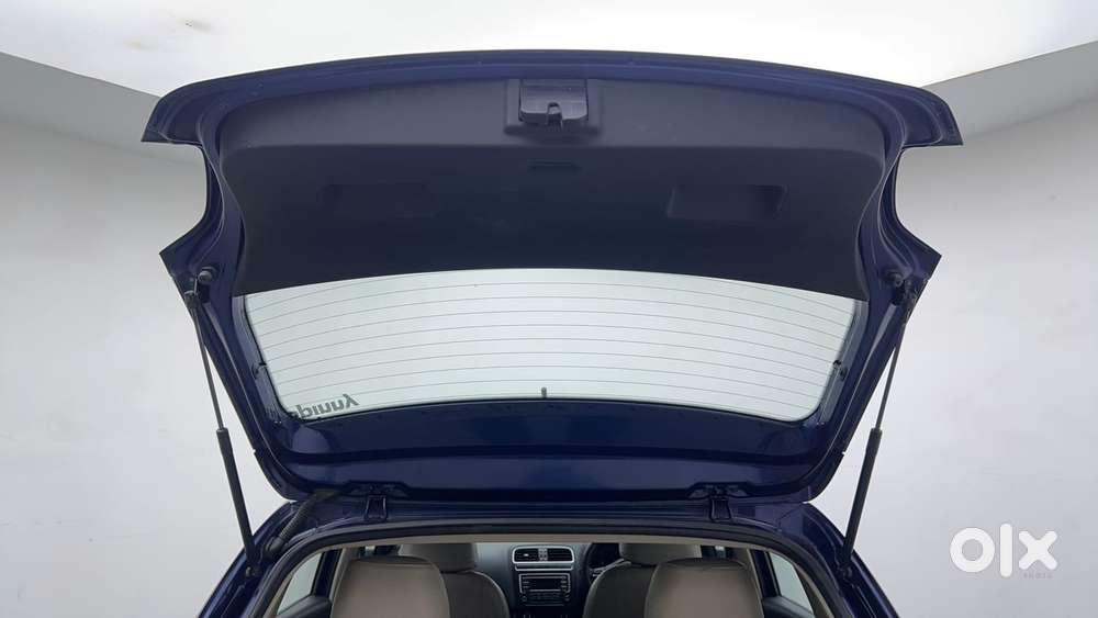 Volkswagen Polo Petrol Highline 1.2l, 2013, Petrol