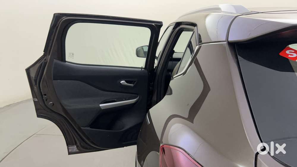 Nissan Magnite 1.0 Xv Premium Turbo, 2024, Petrol