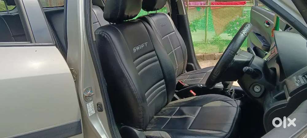 Maruti Suzuki Swift 2015 Petrol 71000 Km Driven