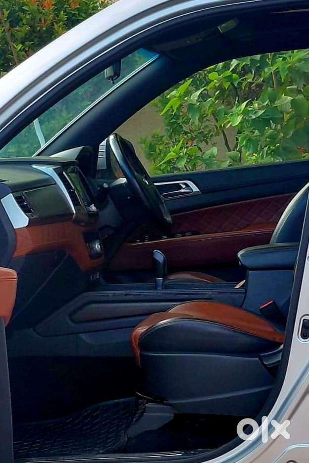 Mahindra Alturas G4, 2019, Diesel