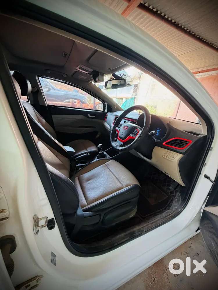 Hyundai Fluidic Verna  Diesel Good Condition,sunroof,ventilated Seats