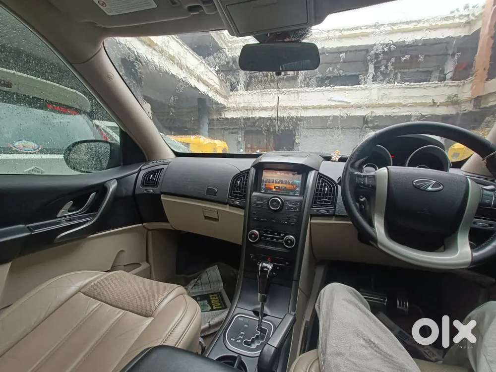 Mahindra Xuv500 2016