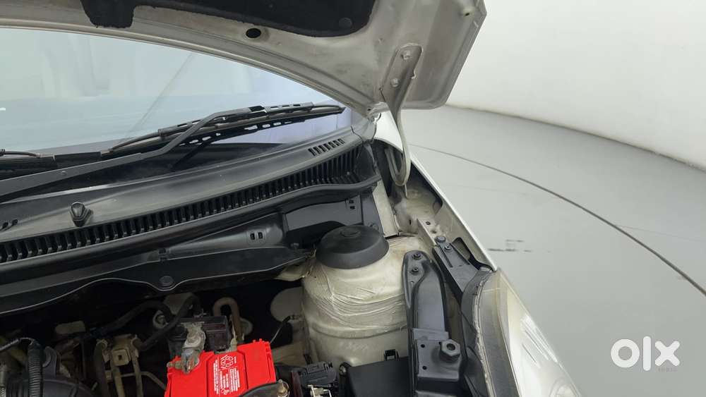 Maruti Suzuki Swift Dzire 1.3 Vxi, 2016, Petrol