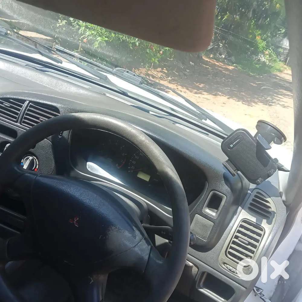 Mitsubishi Lancer 2003 Petrol