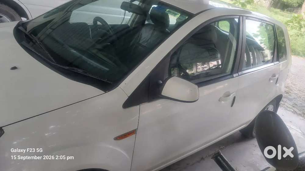 Ford Figo Zxi 1.2 Petrol 2012