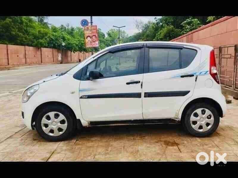 Maruti Suzuki Ritz Genus Vxi, 2012, Petrol