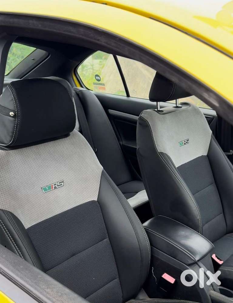 Skoda Laura Rs 2011 Petrol 55000 Km Driven