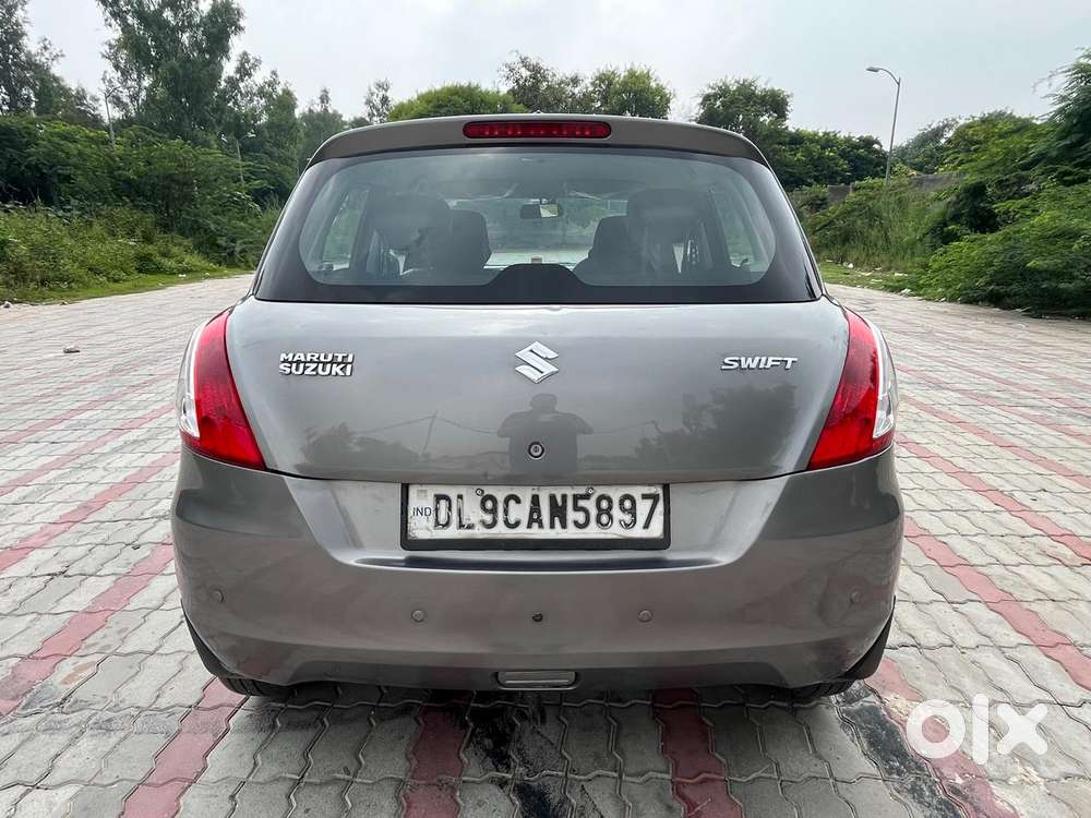 Maruti Suzuki Swift Lxi Optional-o, 2017, Petrol