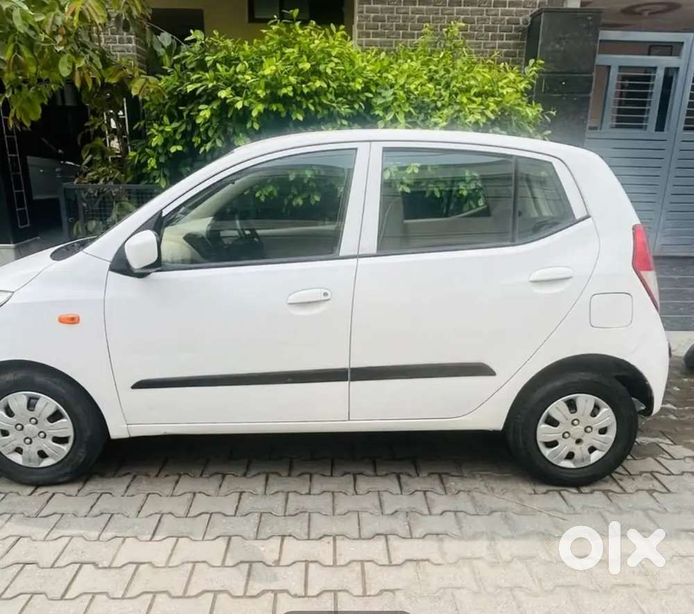 Hyundai I10 2010 Petrol 18 Km Driven
