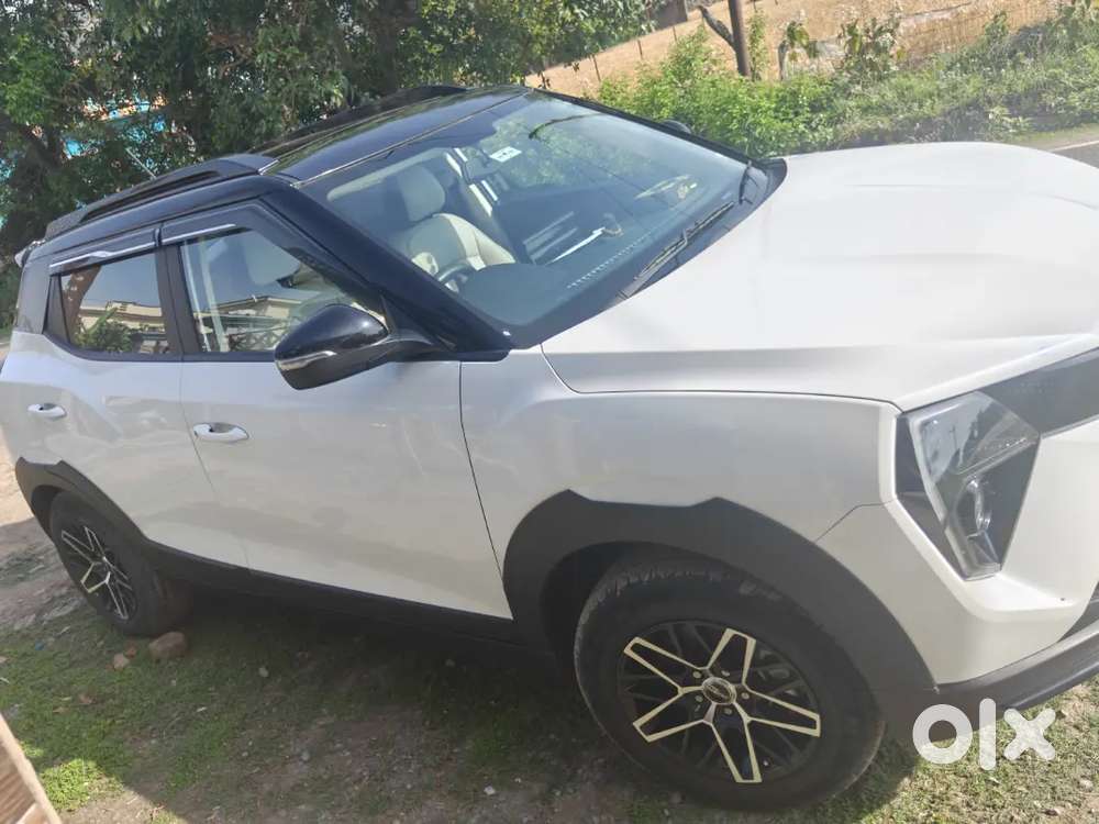 Mahindra Xuv 3xo 2024 Diesel Well Maintained