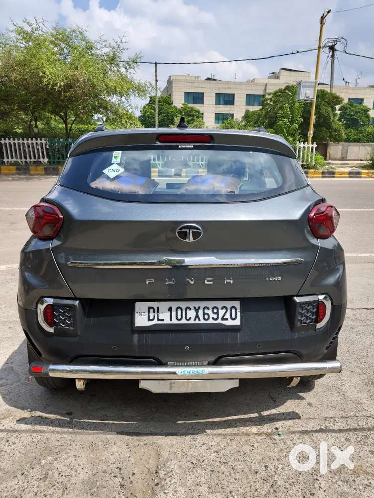 Tata Punch Pure Icng 2024