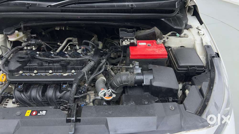 Hyundai I20 Asta (o) 1.2 Ivt Dual Tone, 2021, Petrol