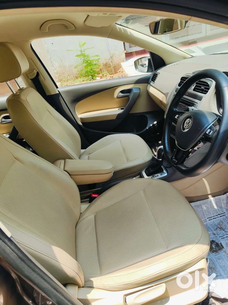 Volkswagen Vento 1.2 Tsi Highline Plus At, 2016, Petrol