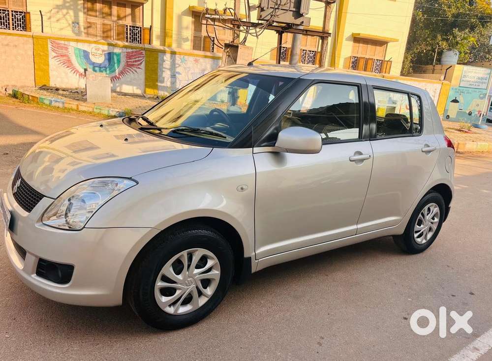 Maruti Suzuki Swift 2004-2010 Vxi Bsiii, 2008, Petrol