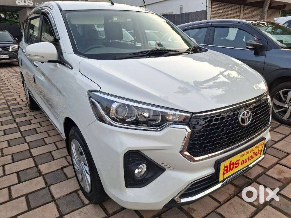 Toyota Rumion S Cng, 2026, Cng & Hybrids