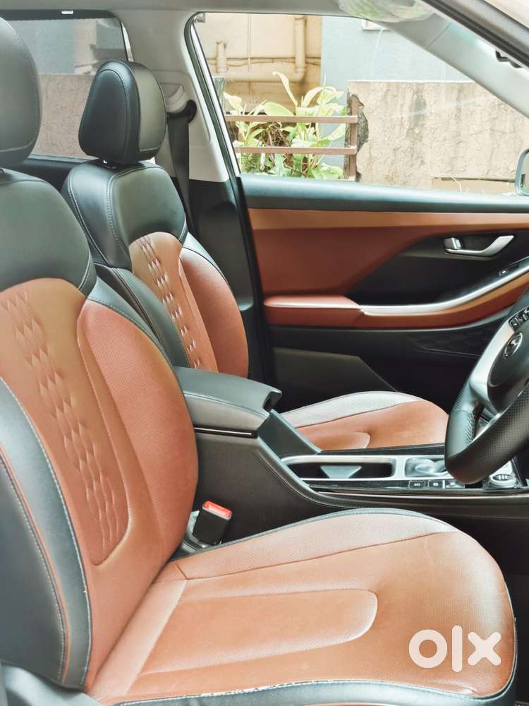 Hyundai Alcazar 2.0 Signature (o) Petrol At 7 Str, 2022, Petrol