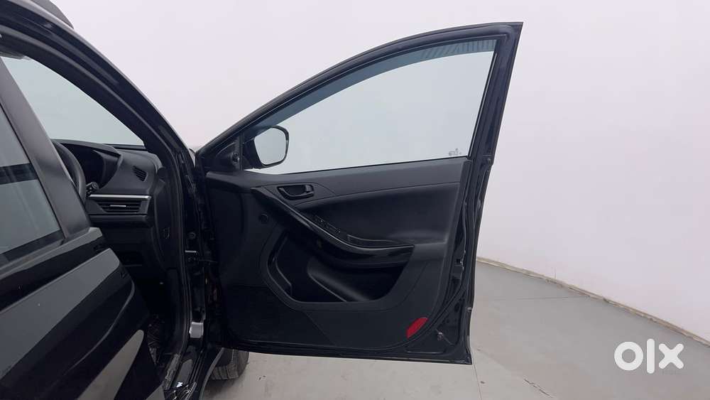 Tata Nexon Creative Plus 1.2 Petrol 6mt Dark Edition, 2024, Petrol