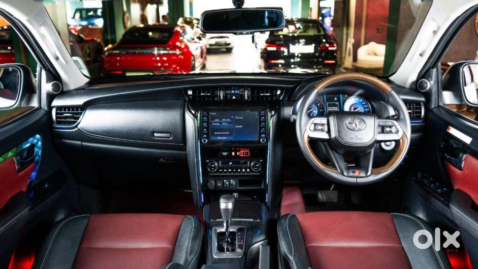 Toyota Fortuner 4x2 At 2.7 Petrol, 2025, Diesel