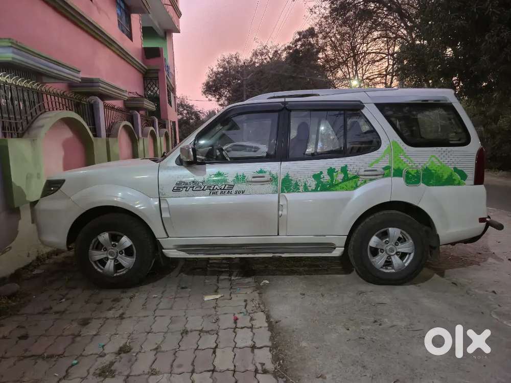 Tata Safari Storme 2015 Manual Diesel