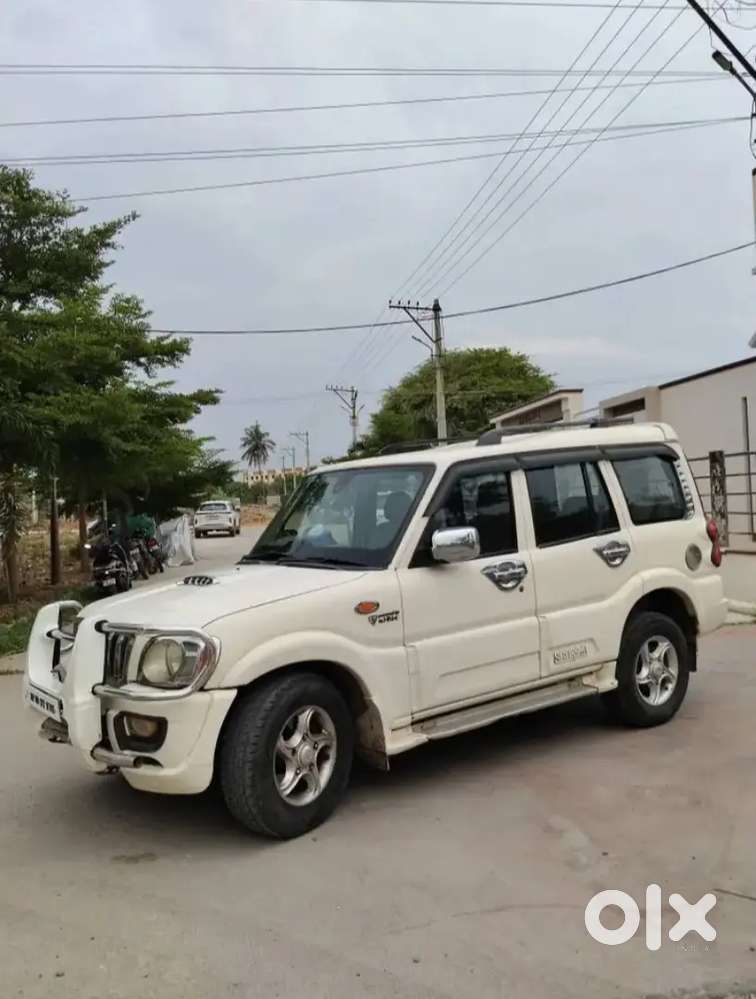 Mahindra Scorpio Classic Diesel 2010