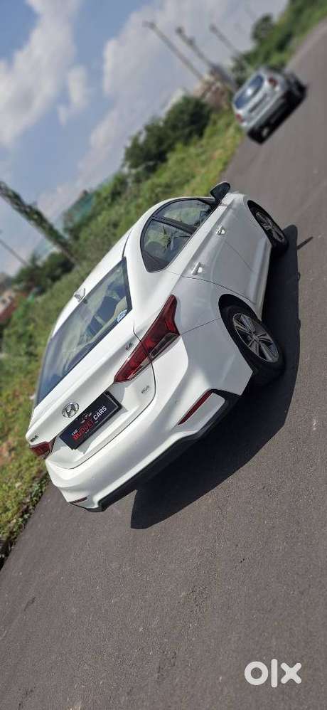 Hyundai Verna, 2018, Petrol
