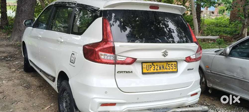 Maruti Ertiga Vxi At 2024