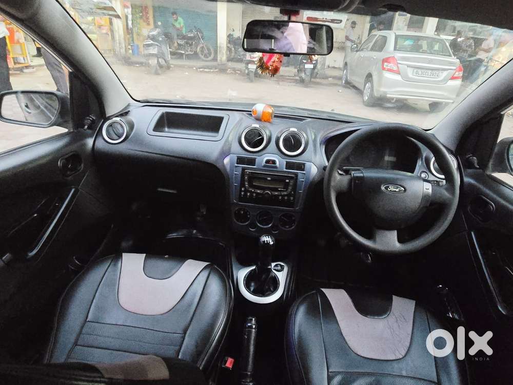 Ford Figo 1.2p Titanium Opt Mt, 2015, Petrol