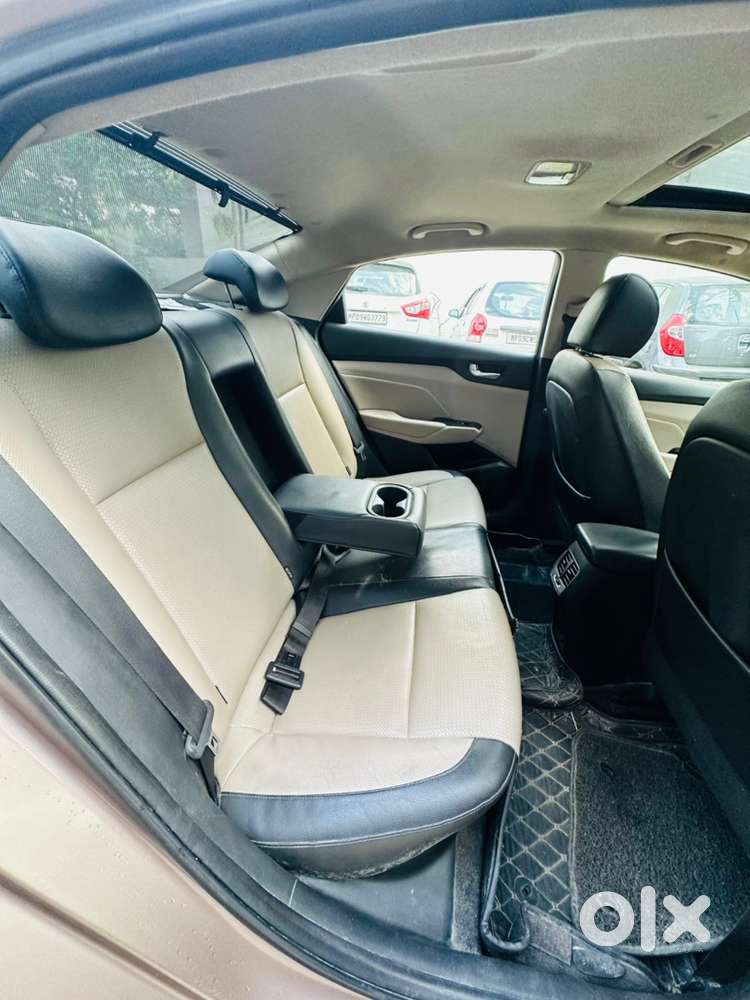 Hyundai Verna 1.6d Sx(o) Top Model Sunroof Ventilated Seats New Tyre