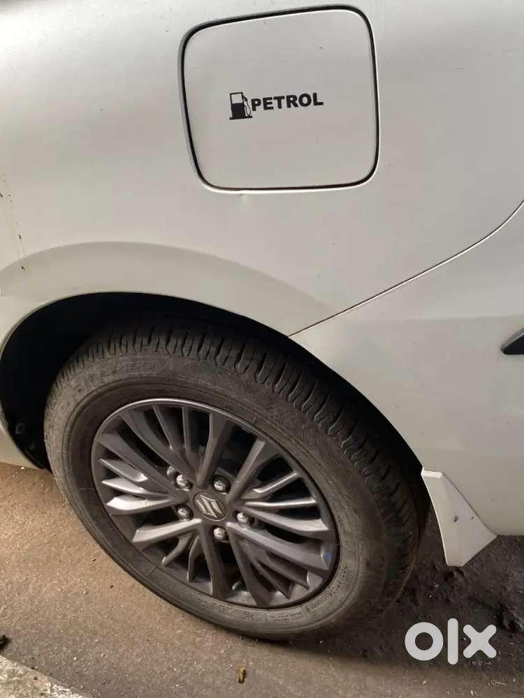 Maruti Suzuki Ertiga Zxi Plus 2021