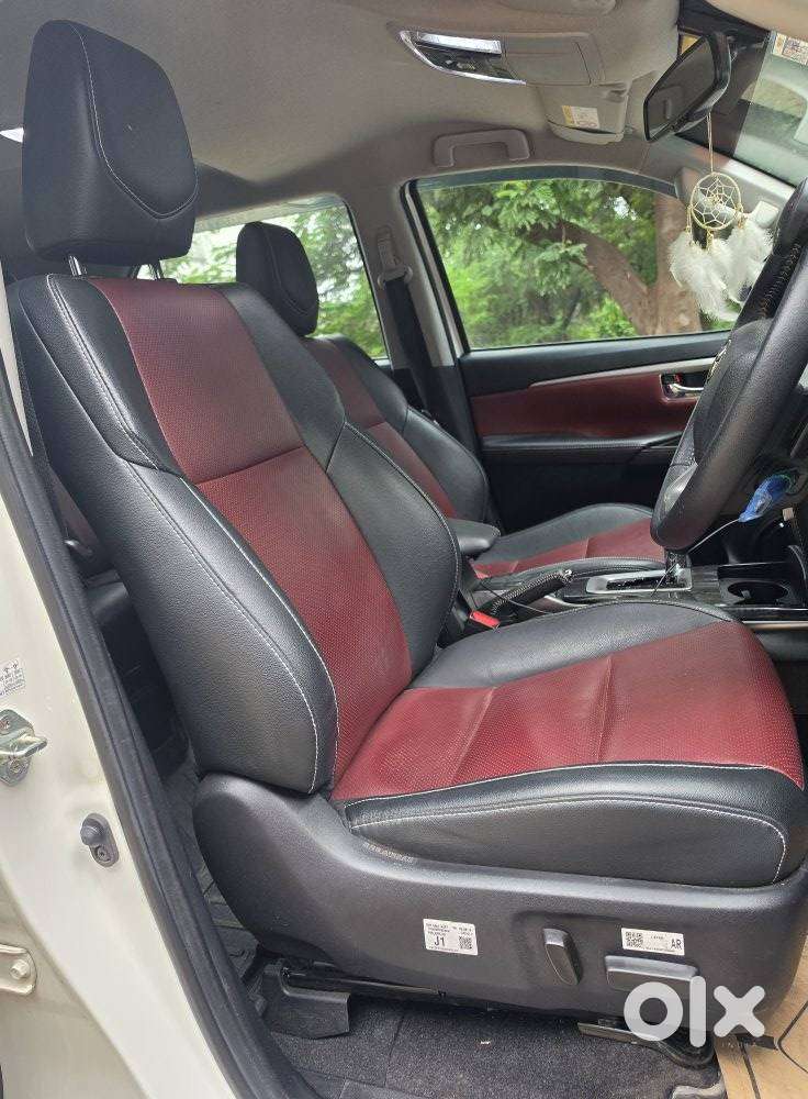 Toyota Fortuner Leader Edition (at), 2024, Diesel